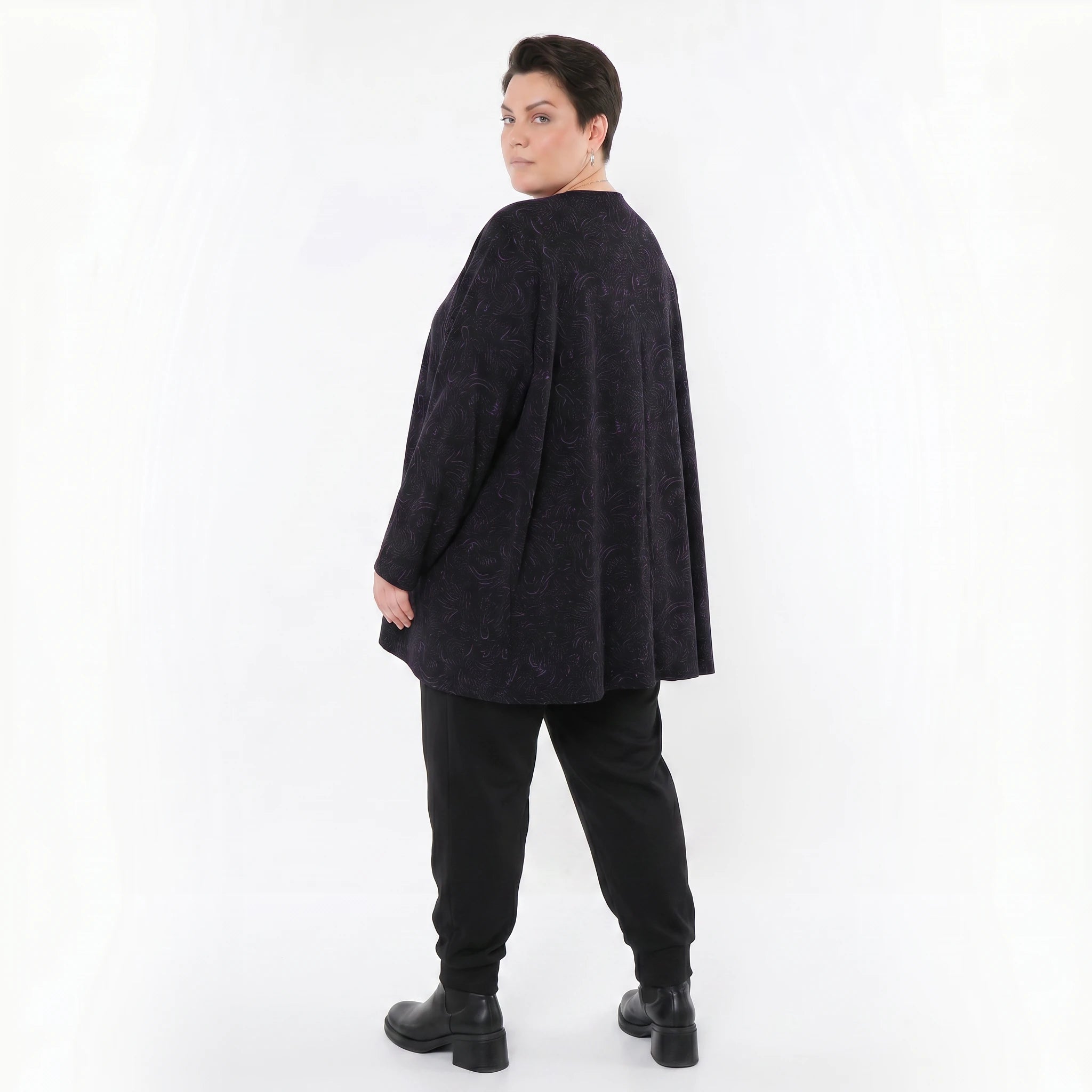 A-Form Bigshirt von AKH Fashion aus Materialmix, 1516.00593, Schwarz/Violett/Grau, Kringel