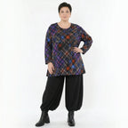 Feinstrickshirt in multicolor Karomuster Glockenform Langarm mit Rundhalsausschnitt leicht