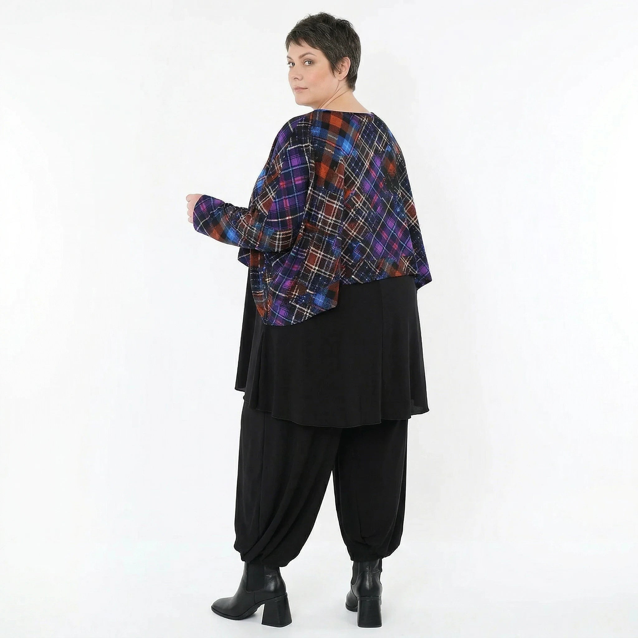 AKH Fashion Überwurf in kastiger Form, aus Viskose, 1518.07011, Multicolor/Blau, Kariert