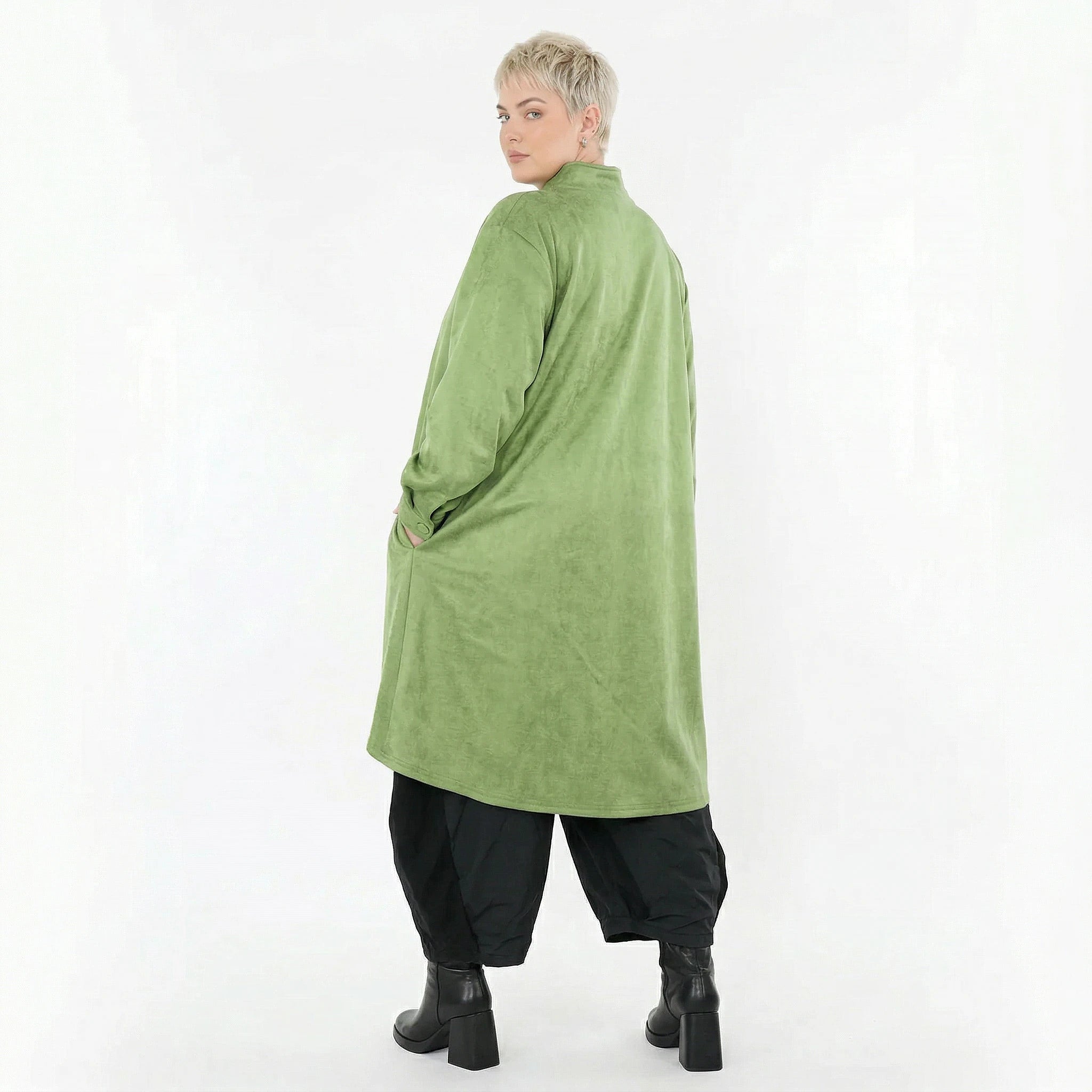 AKH Fashion Jacke in Vokuhila-Form, aus Polyester, 1520.07119, Grün, Ausgefallen, Zeitlos