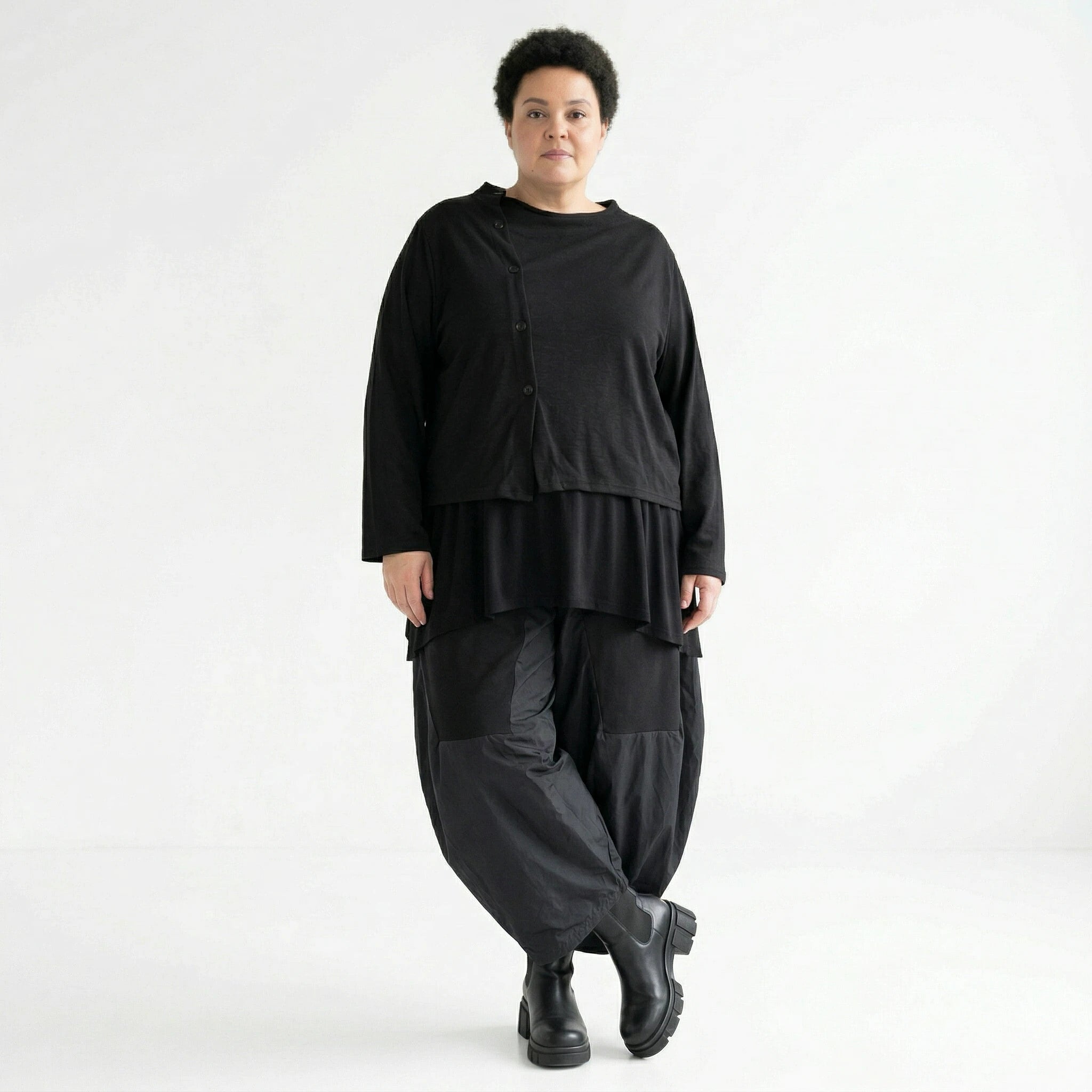 AKH Premium Jacke in gerader Form, aus Viskose, P1008.7006, Schwarz, Ausgefallen, Zeitlos