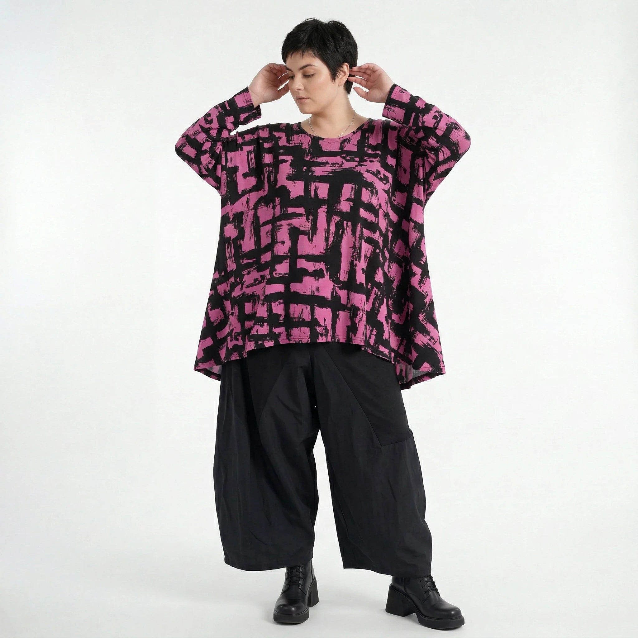 A-Form Bigshirt von AKH Fashion aus Viskose, 1519.02593, Fuchsia/Schwarz, Pinselstrich