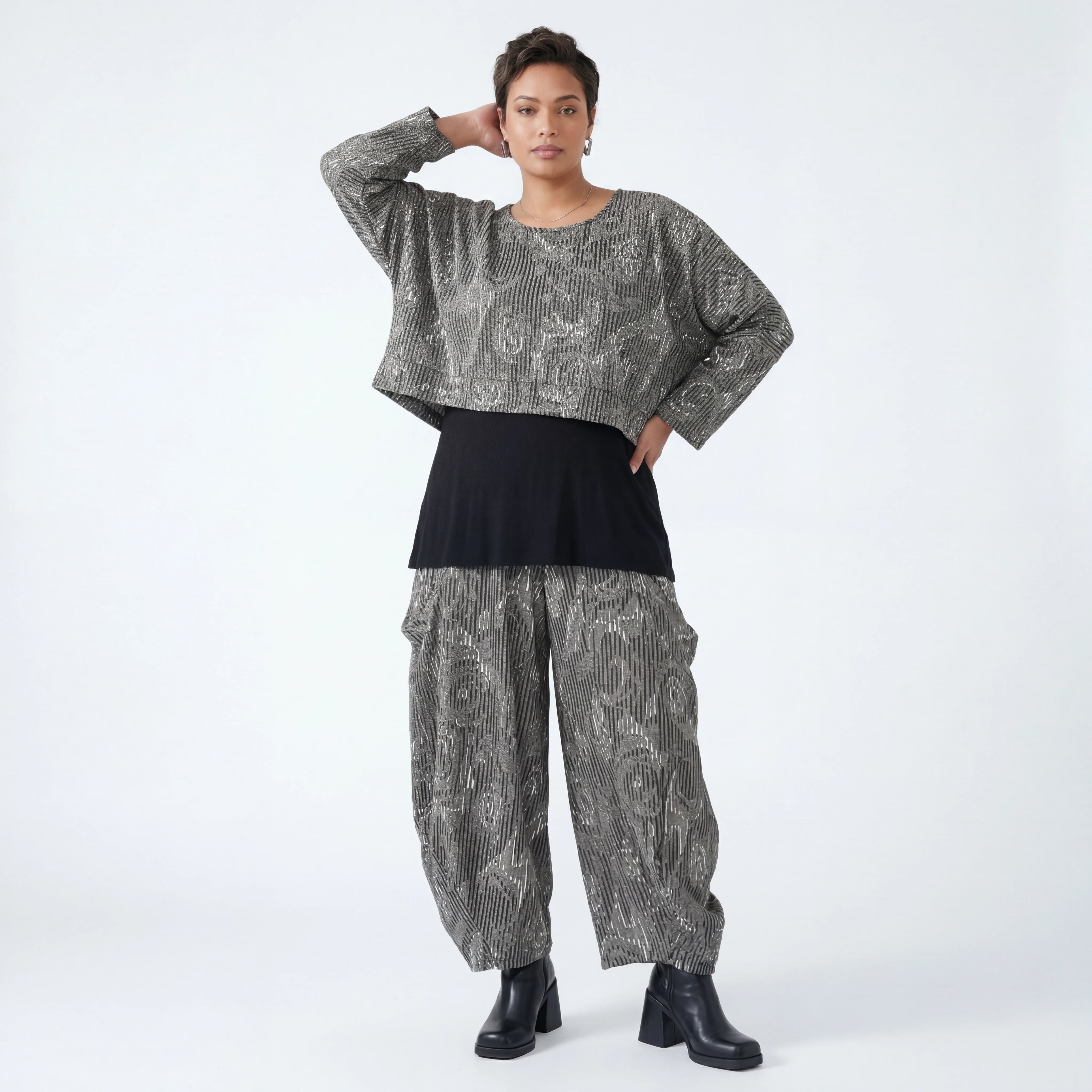 AKH Fashion Überwurf in kastiger Form, aus Materialmix, 1507011, Grau/Schwarz/Weiß, Schick