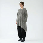 Longshirt A-Form mit Vokuhila Rundhals und Langarm in grau schwarz weißem Vichymuster