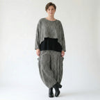 Ballonhose aus Feinstrick in grau schwarz weiß mit Vichystreifen weitem Bein und Taschen