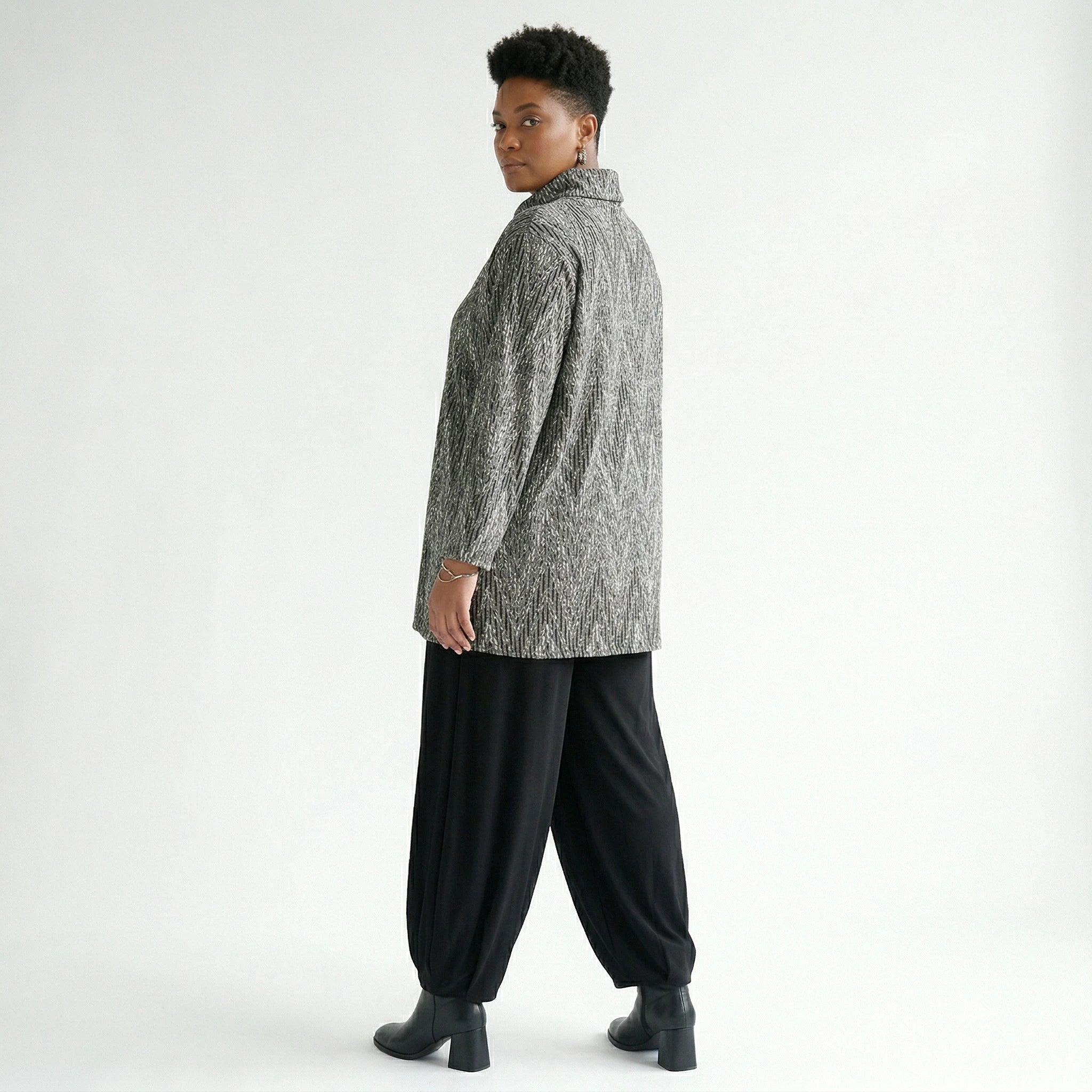AKH Fashion Shirt in Glocken-Form, aus Materialmix, 1526.1892R, Grau/Schwarz/Weiß, Schick