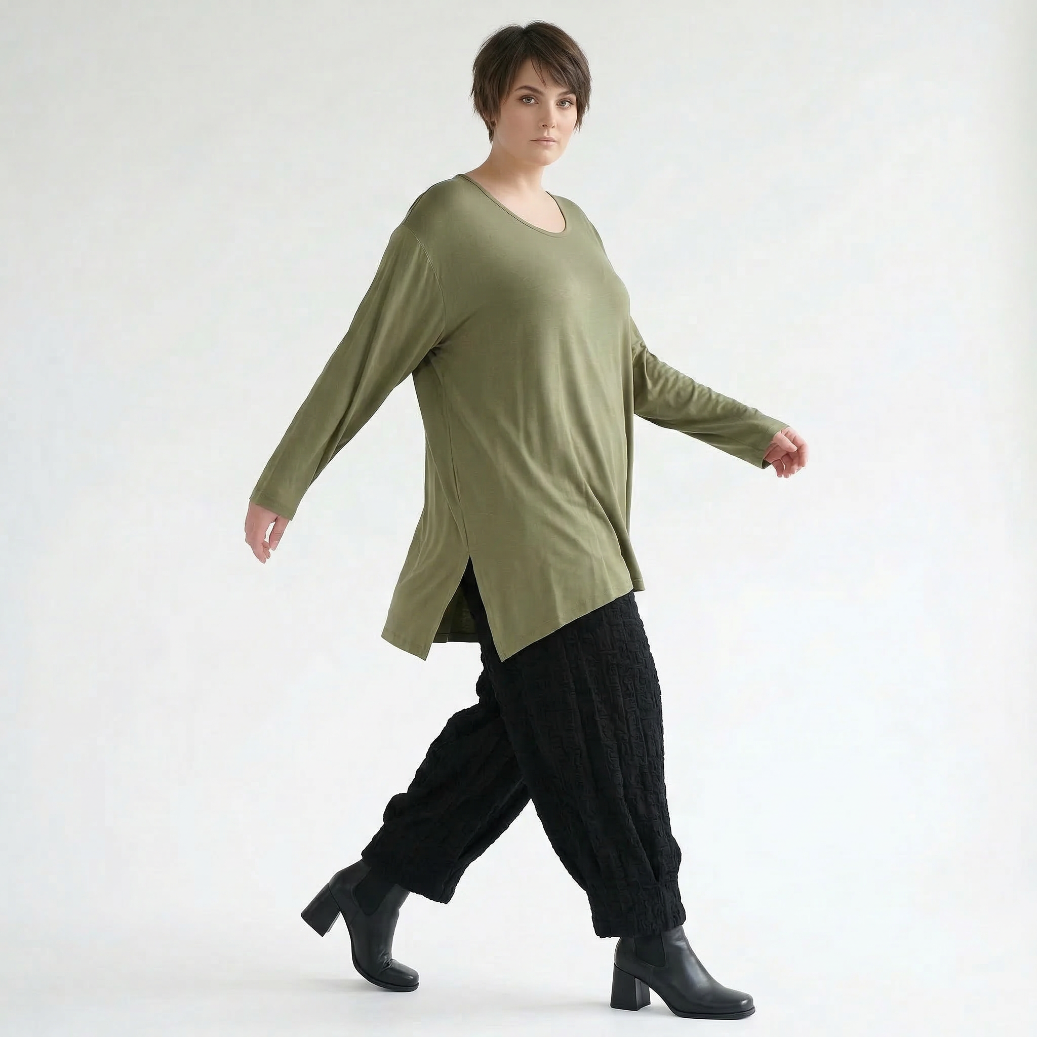 AKH Fashion Bigshirt in gerader Form, aus Viskose, 1531.07054, Olive, Ausgefallen, Zeitlos