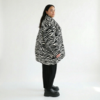  A-Form Jacke von AKH Fashion aus Polyester, 1534.06749, Schwarz/Weiß, Zebra, Ausgefallen