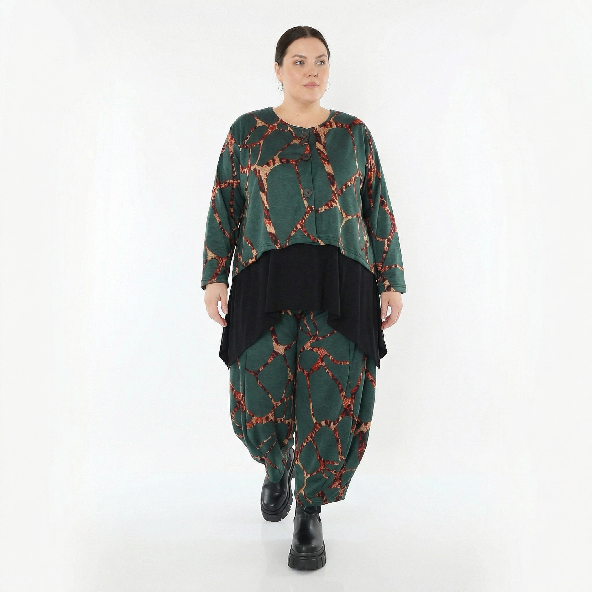  AKH Fashion Jacke in gerundeter Form, aus Materialmix, 1563.00130, Grün/Multi, Grafik