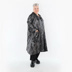  AKH Premium Mantel in gerader Form, aus Viskose, P1019.7153, Silber/Schwarz, Zebra, Schick