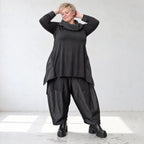 Langarmshirt in A-Form aus Jersey mit Taftdetails Zipfelsaum und seitlichen Schlitzen