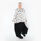  AKH Premium Bluse in Vokuhila-Form, aus Viskose, P1026.7149, Weiß/Grau, Punkte, Schick