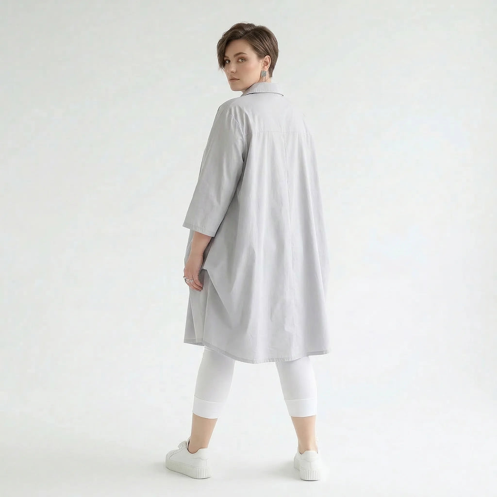 Elegante Glockenform Bluse im lässigen Lagenlook aus feiner, leicht luftiger Popeline, Grau