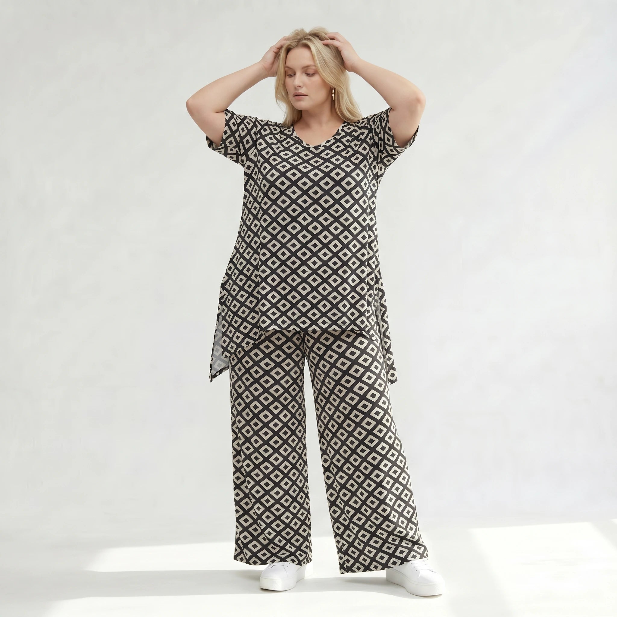 Ausgefallene Palazzo Hose im zeitlosen Lagenlook mit fließend elastischem Stretch Komfort, Schwarz/Weiß