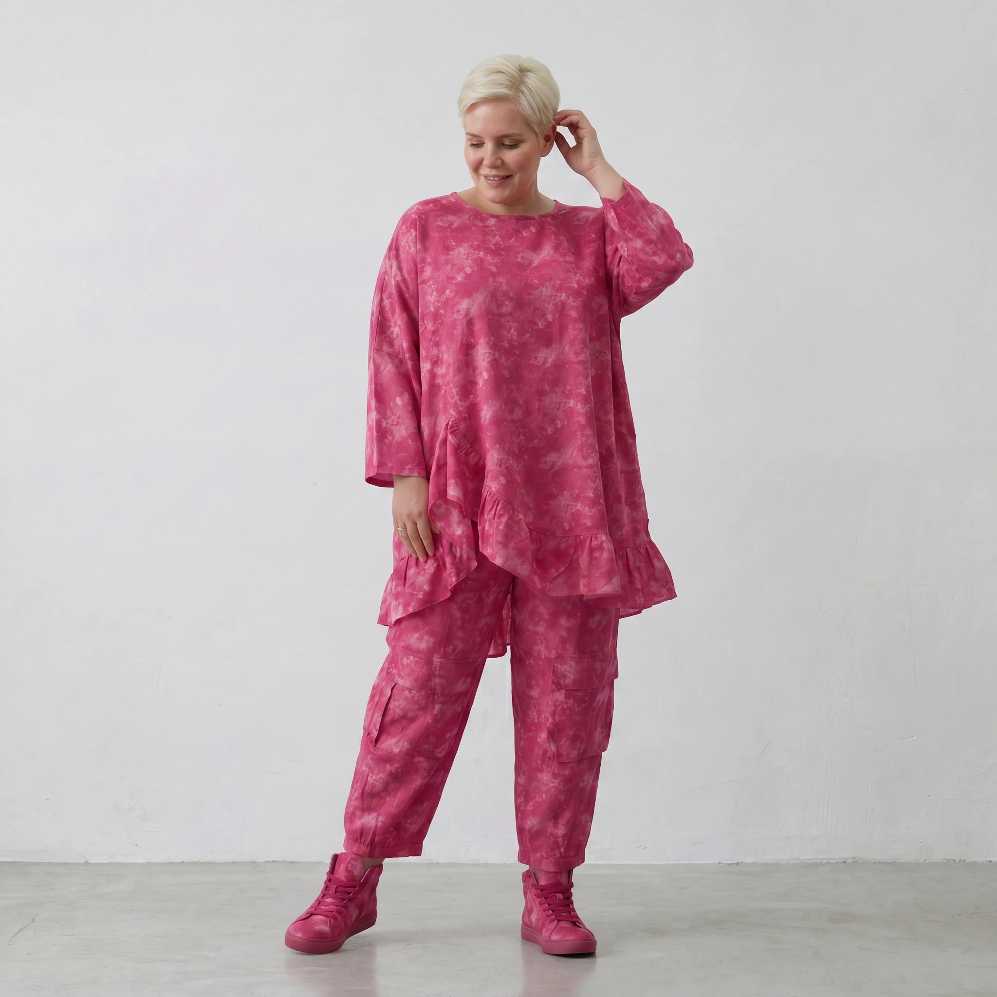 Oversize Big Shirt aus leichter, feiner Baumwollpopeline im ausgefallenen Lagenlook, Batik, Fuchsia