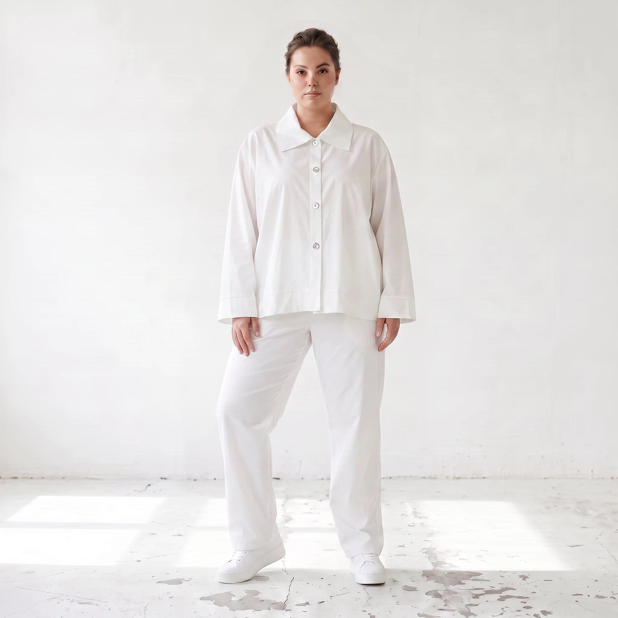 Zeitlose weisse Karottenhose aus Viskosemix weich elastisch leger modern leicht Lagenlook