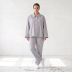 Zeitlose Karottenhose Grau elastisch leger ausgefallen Lagenlook Komfortliebling weich