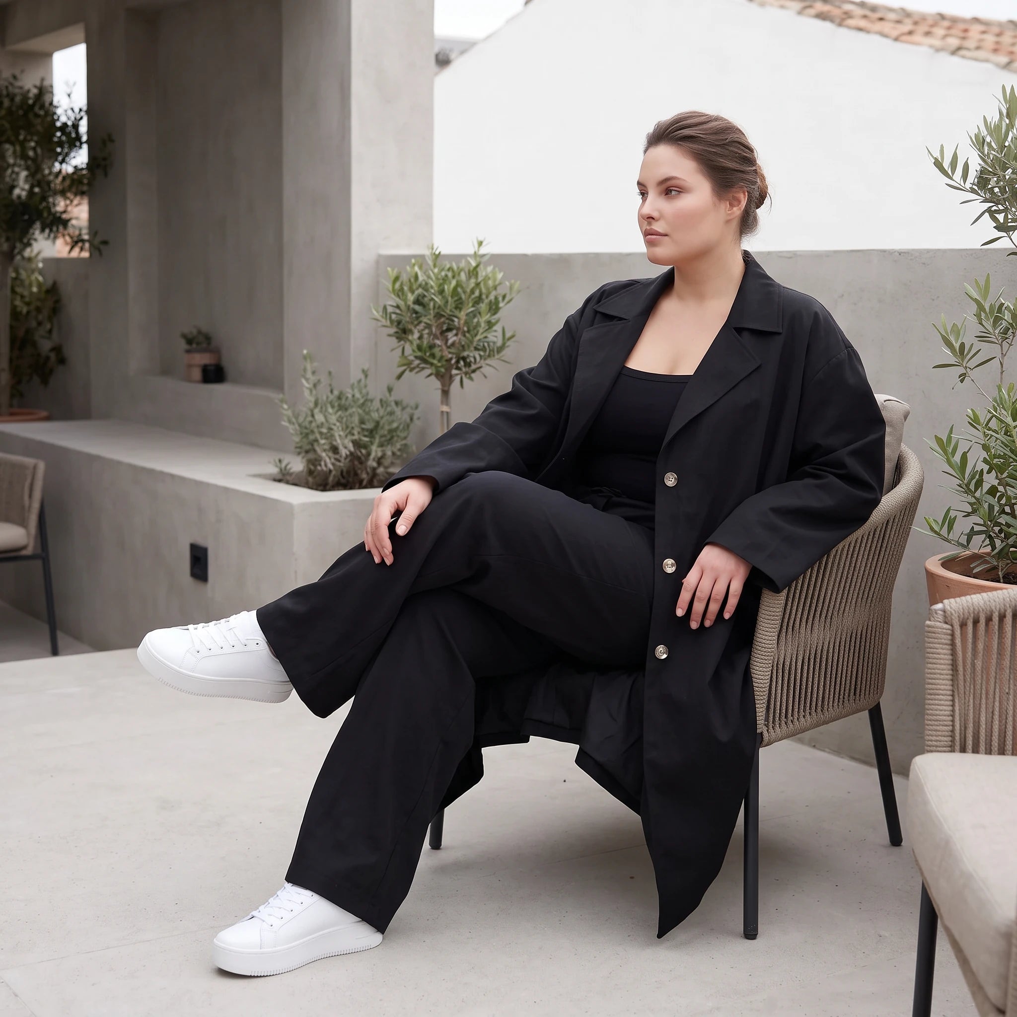Schwarzer Oversize Mantel fliessend elastisch zeitlos leger sommerlich fuer Lagenlook