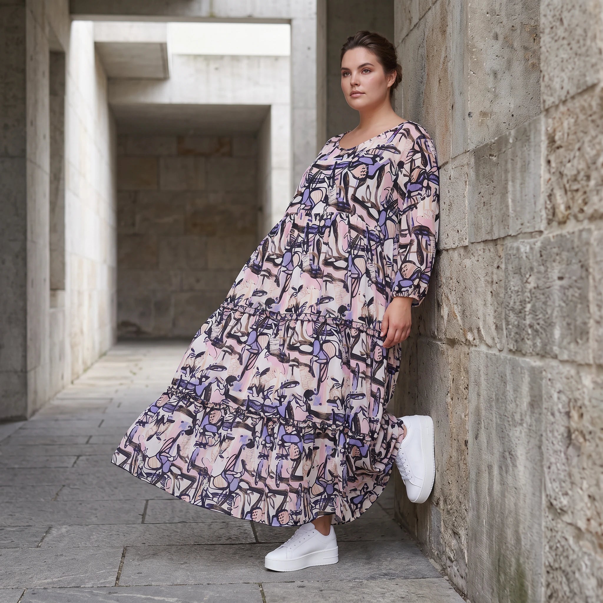 Sommerliches Ballonkleid aus Viskose Popeline in zartem Rosa mit gerüschtem Volant am Saum