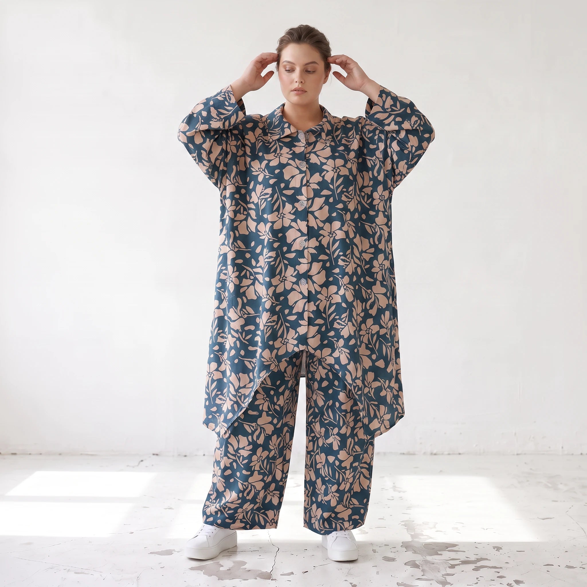 Damen Bluse Lagenlook Viskose Petrol/Rose, Zipfelform, Langarm, Knopfleiste, Oversize große Größen – AKH Fashion