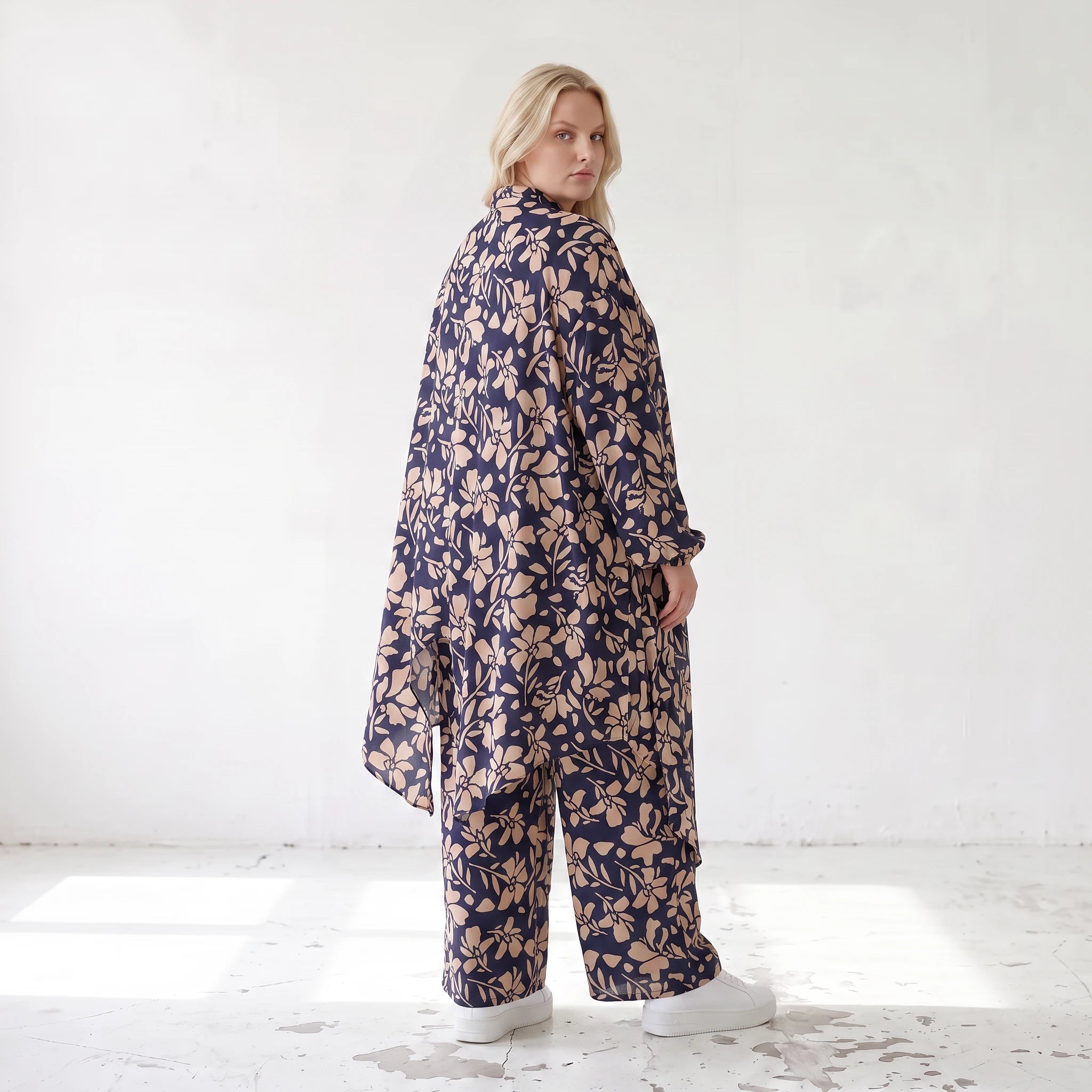 Damen Bluse Lagenlook Viskose Marine/Rose, Zipfelform, Langarm, Knopfleiste, Oversize große Größen – AKH Fashion