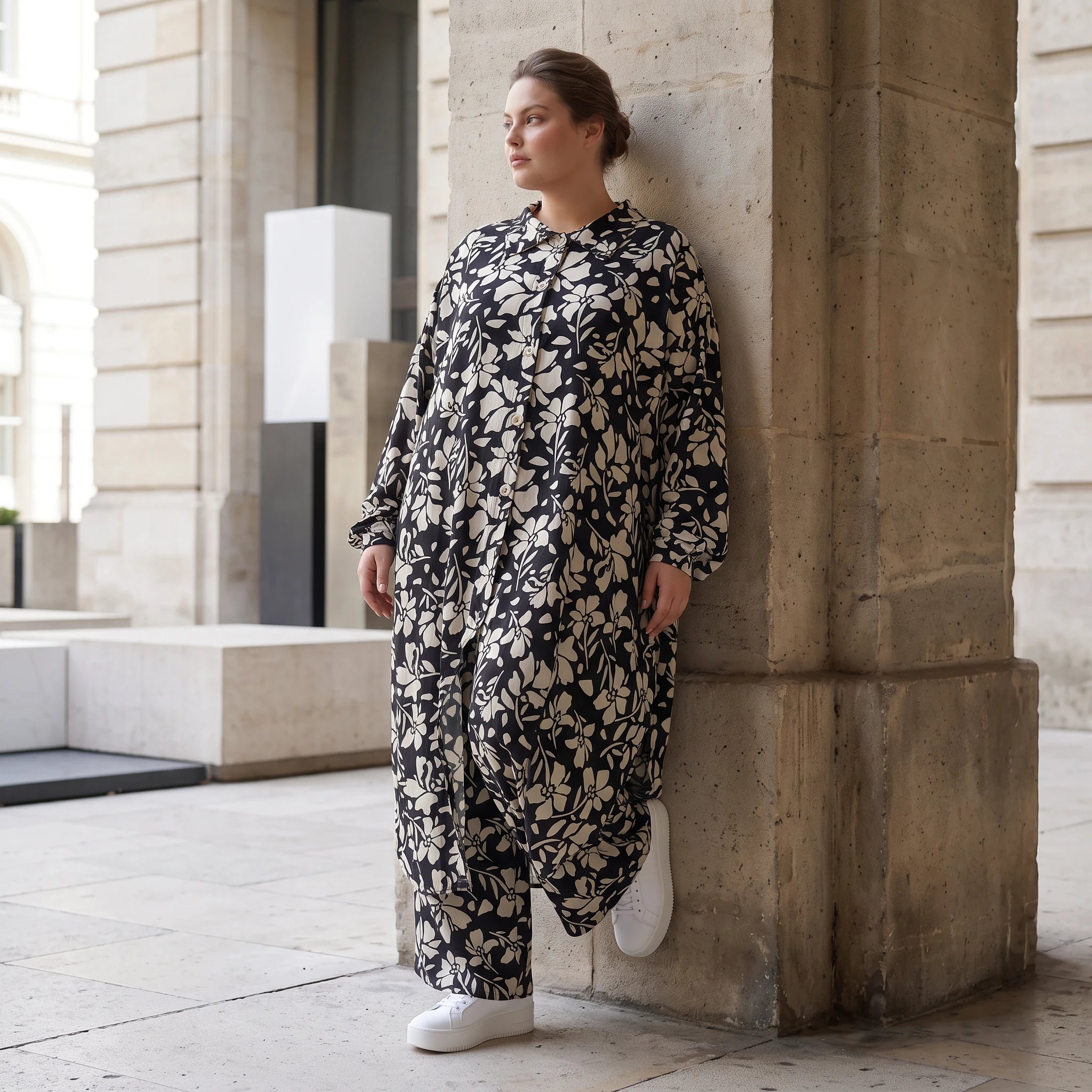 Damen Bluse Lagenlook Viskose Schwarz/Ecru, Zipfelform, Langarm, V-Ausschnitt, Oversize große Größen – AKH Fashion