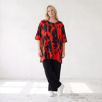 Damen Shirt Lagenlook Baumwolle Rot/Schwarz, A-Linie, Kurzarm, Seitenschlitze, Oversize große Größen – Funky Diva