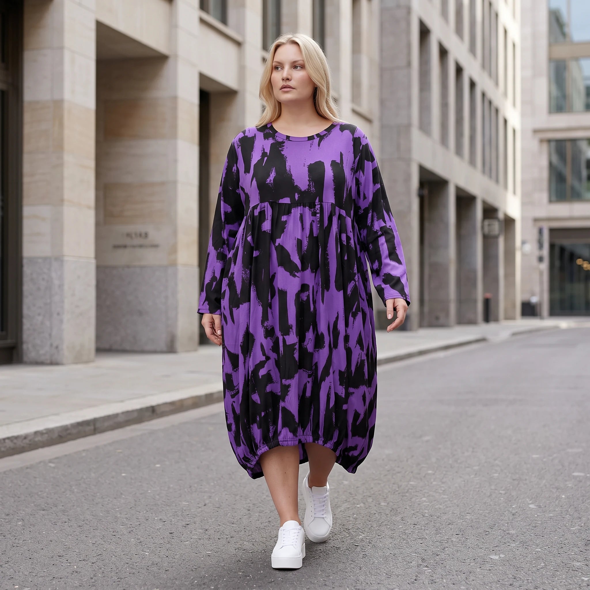 Damen Kleid Lagenlook Baumwolle Schwarz/Violett, Ballonform, Langarm, Flügeltaschen, Oversize große Größen – Funky Diva