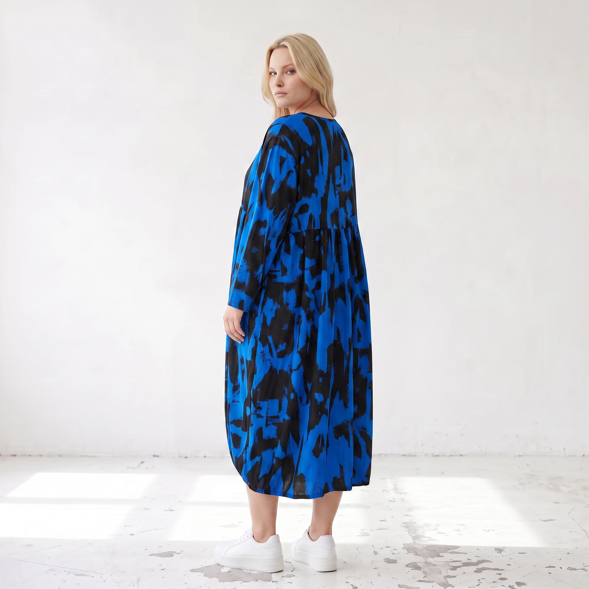 Damen Kleid Lagenlook Baumwolle Blau/Schwarz, Ballonform, Flügeltaschen, Oversize große Größen – Funky Diva