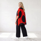Damen Shirt Lagenlook Baumwolle Rot/Schwarz, A-Linie, Punkte, Kurzarm, Seitenschlitze, Oversize große Größen – Funky Diva