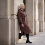 Kapuzenjacke in Schokobraun aus Baumwolle mit geradem Schnitt aus weichem French Terry