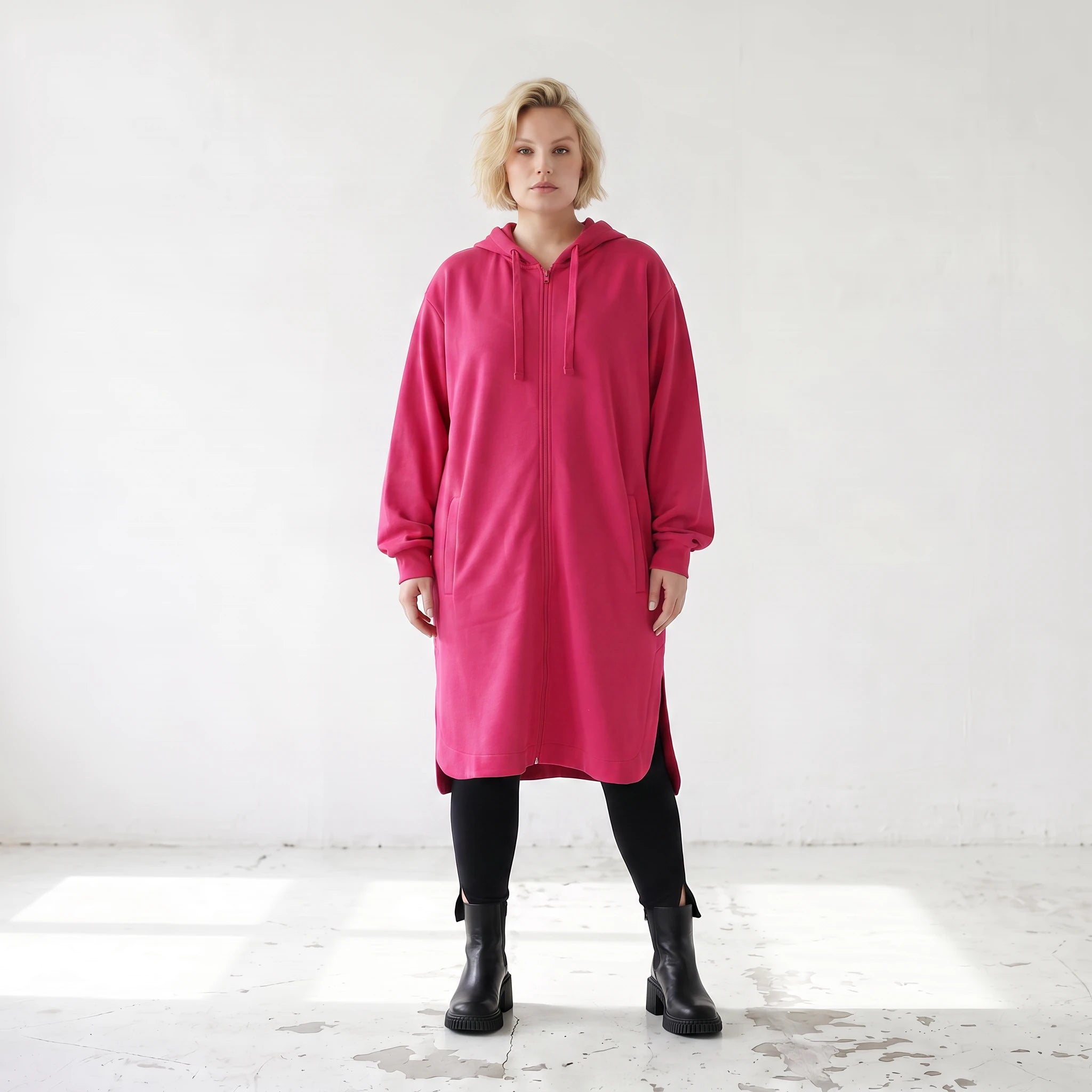 Kapuzenjacke aus reiner Baumwolle in zartem Pink mit geradem Schnitt aus French Terry