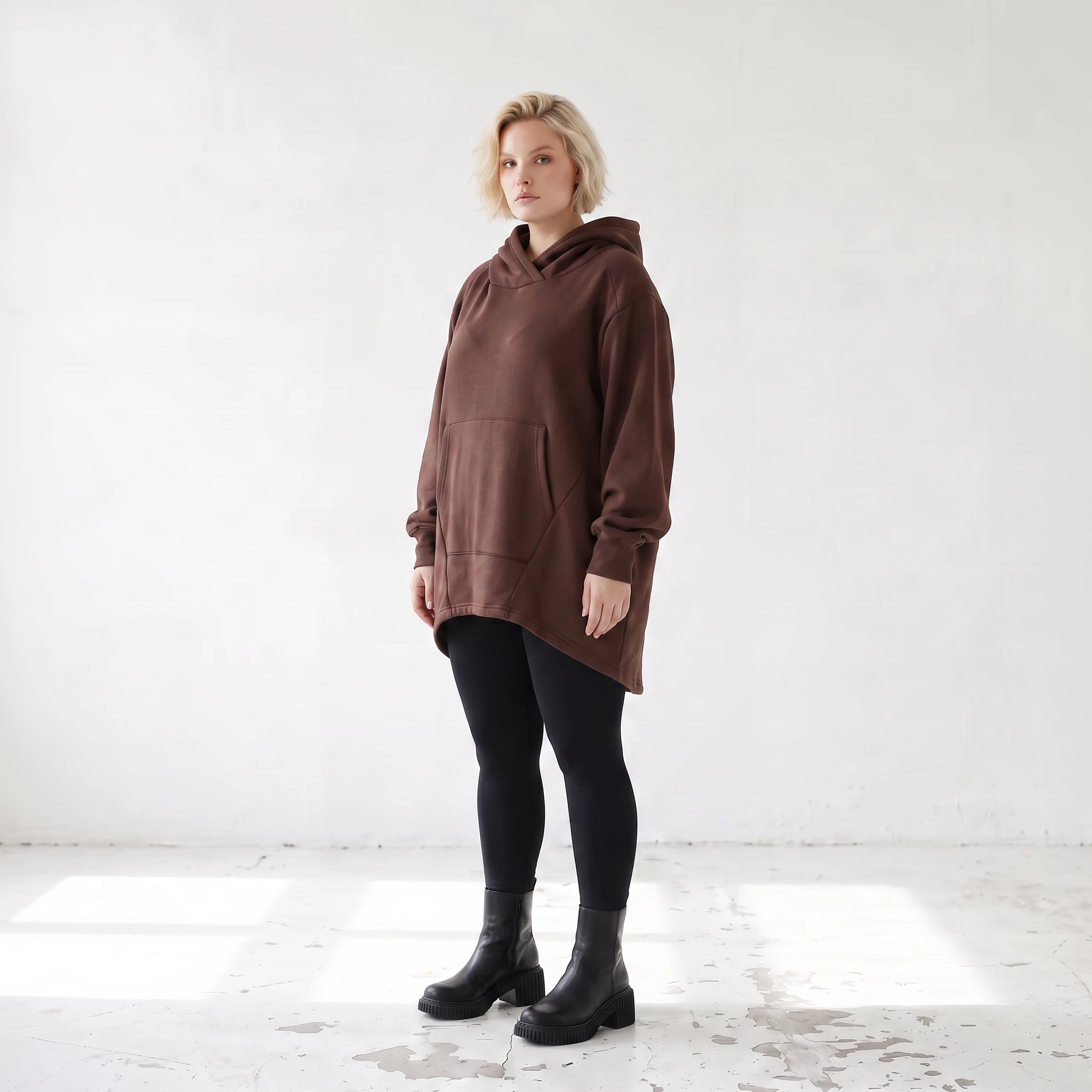 Damen Hoody Lagenlook Baumwolle Schokobraun, gerundeter Schnitt, 7/8-Arm, Kängurutasche, Oversize große Größen – Rafay