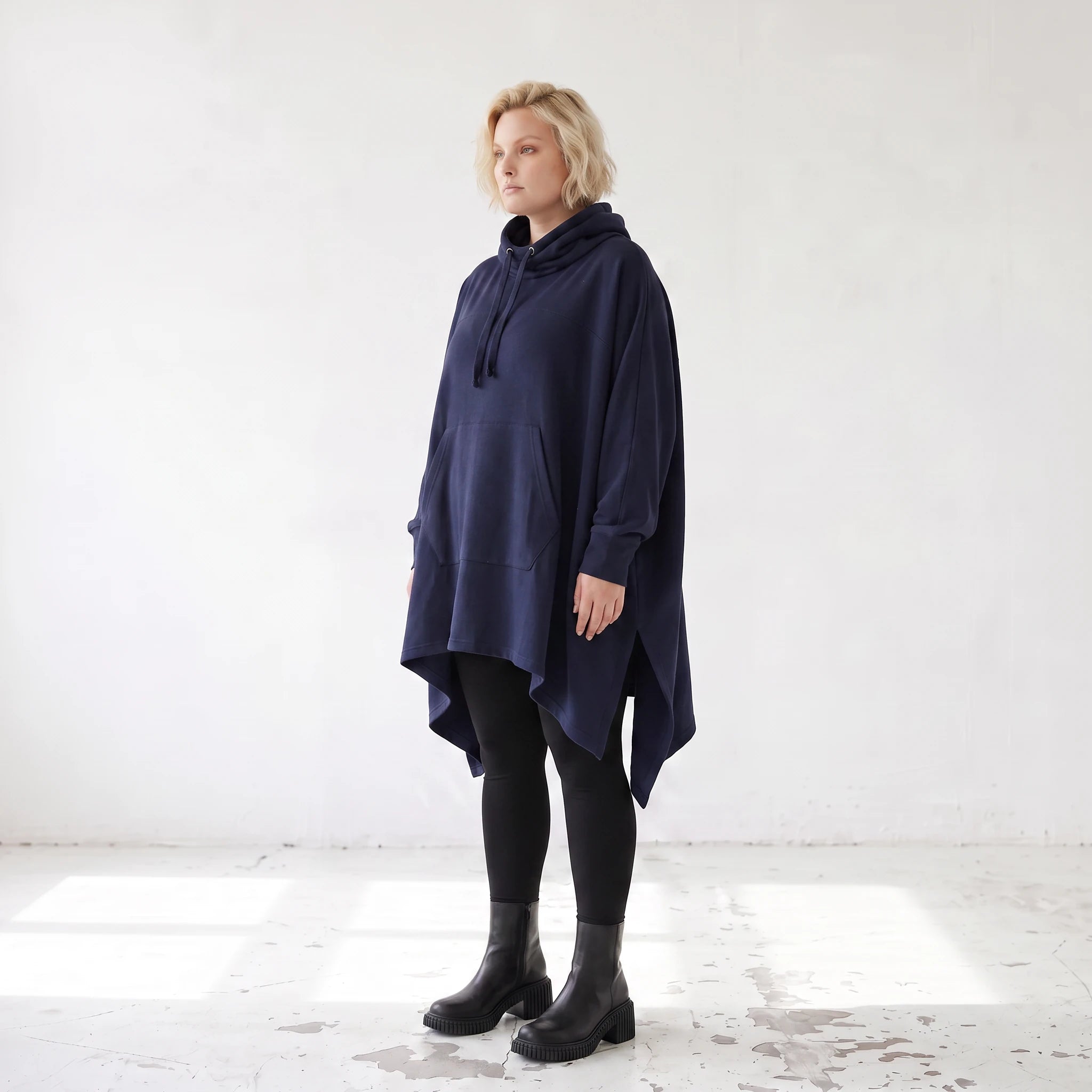 Damen Poncho Lagenlook Baumwolle Dunkelblau, kastiger Schnitt, Kapuze, Oversize große Größen – Rafay