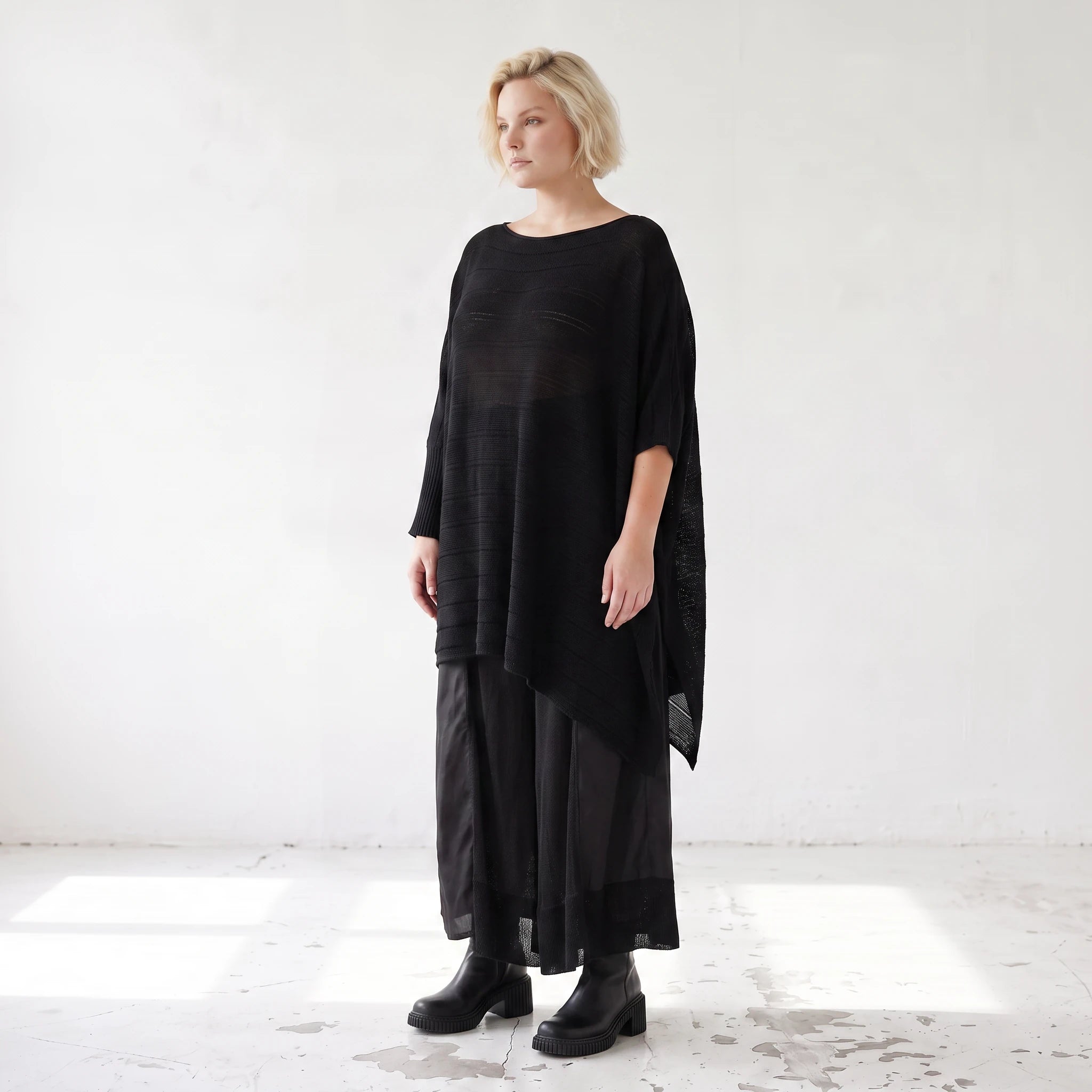 Damen Shirt Lagenlook Baumwolle Schwarz, asymmetrisch, U-Ausschnitt, Oversize große Größen – AKH Premium