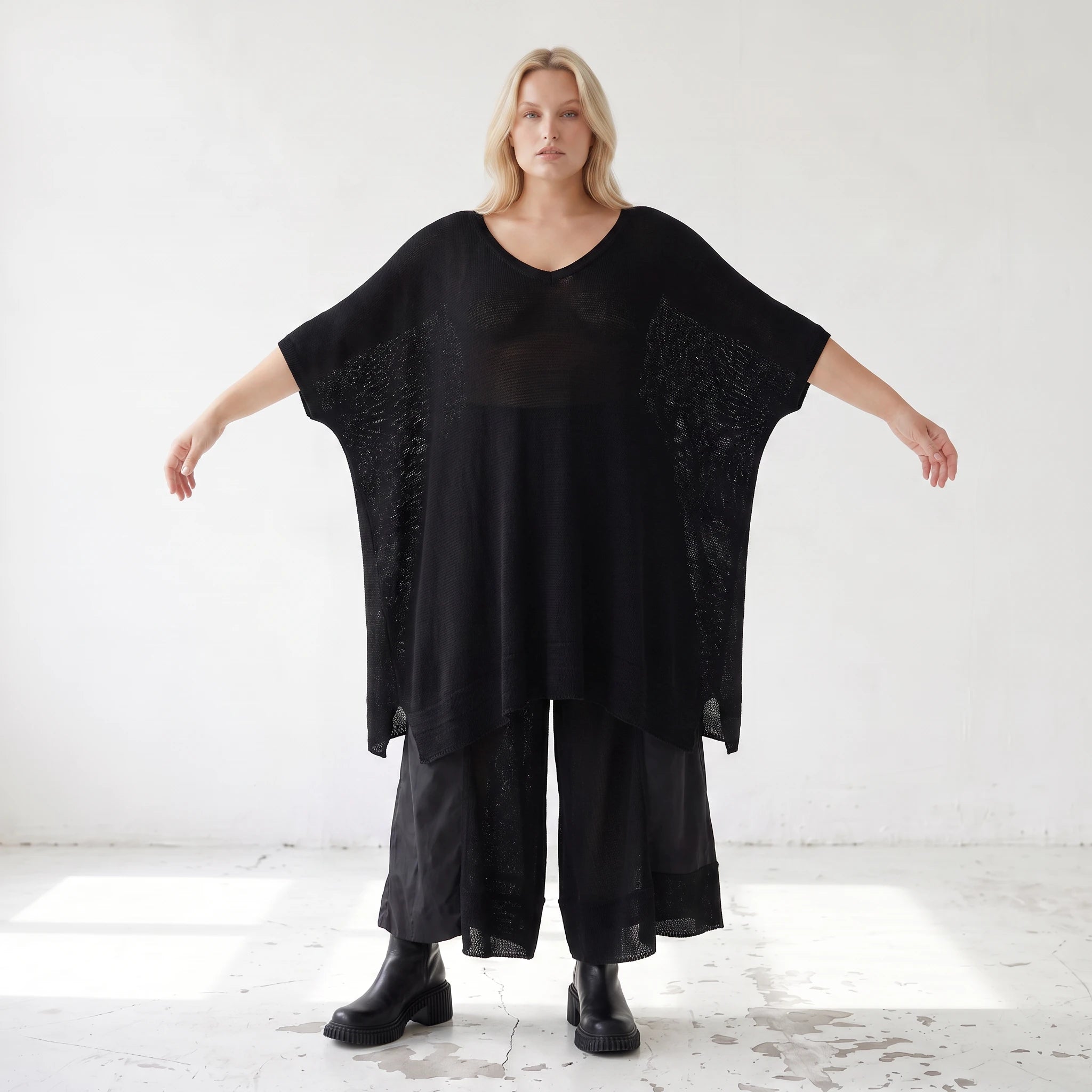 Damen Shirt Lagenlook Baumwolle Schwarz, A-Form, Langarm, V-Ausschnitt, Oversize große Größen – AKH Premium