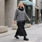 Damen Shirt Lagenlook Viskose Schwarz/Grau, asymmetrisch, Langarm, Rollkragen, Oversize große Größen – AKH Premium