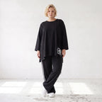 Langarmshirt aus French Terry locker in A-Linie mit Rundhalsausschnitt und Grafik-Print