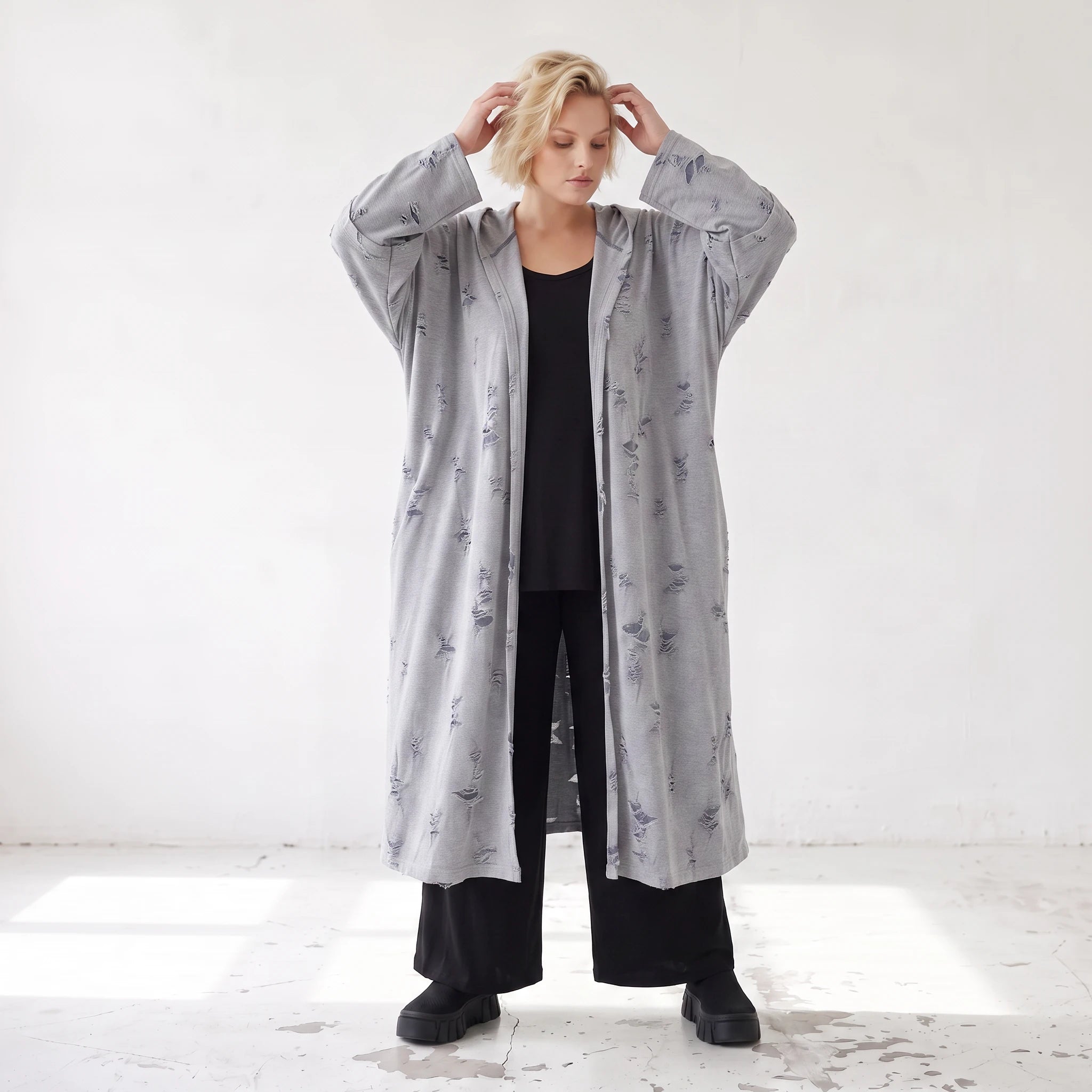 Jerseycardigan in Dusty Grey mit Kapuze aus Baumwolle und Elasthan mit geradem Schnitt