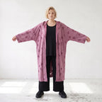 Offener Kapuzencardigan in Weinrot weich leicht und gerade geschnitten für Winterlooks