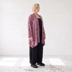 Weinroter Cardigan in A-Linie mit U-Ausschnitt Sternenmotiv im Destroyedlook Taschen