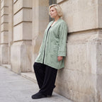 Pistaziengrüner Jerseycardigan in A-Linie mit Sternenmotiv aus Baumwolle und Elasthan