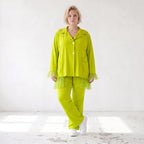 Limette Travellerbluse in A-Linie mit Hemdkragen locker fallend formstabil bequem sanft