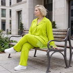 Limette Travellerbluse in A-Linie mit Hemdkragen locker fallend formstabil bequem sanft