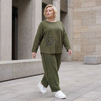 Ballonhose aus French Terry mit Elastikbund und Smileyprint in weiter Form aus Italien