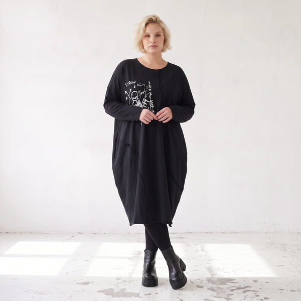 Kleid in OldBlack aus weichem French Terry in Ballonform mit Rundhalsausschnitt Langarm