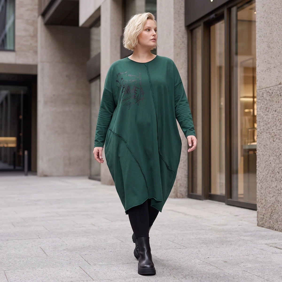 Ballonkleid in OldGreen aus French Terry mit Rundhals und Langarm mit Seitennahttaschen