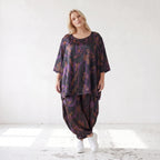Bigshirt in A-Linie aus Satin mit Schwarz/Violett/Braun Print Rundhals und 7/8-Arm