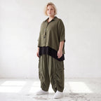 Khaki Lyocellbluse aus weichem Twill mit Hemdkragen gerundetem Schnitt und 3/4-Arm
