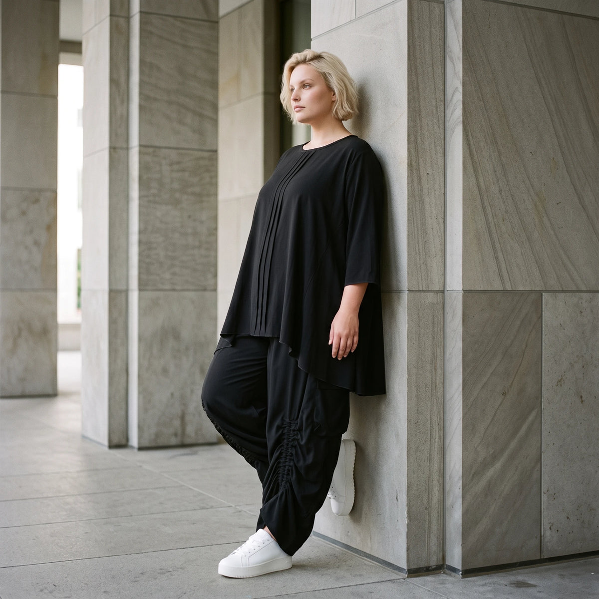 Lyocellshirt in A-Linie mit Biesenmuster zipfeligem Saum und 3/4-Arm weich fallend locker